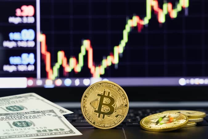 Bitcoin’s February Slump: Heavyweight Tumble or Market Reset?