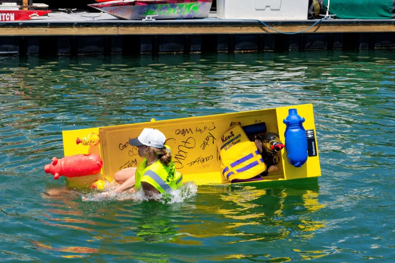 Duct Tape Dreams Fall Apart (Video)