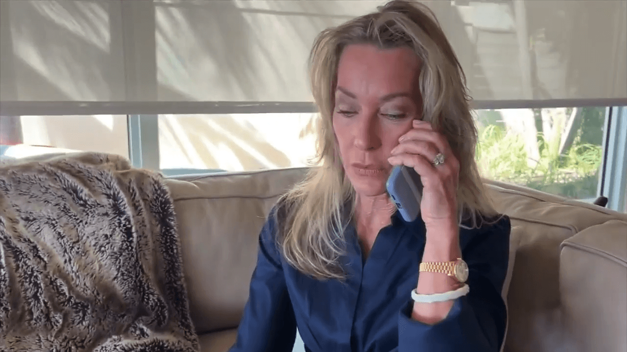 Investor says online auction company held her $40K deposit for months