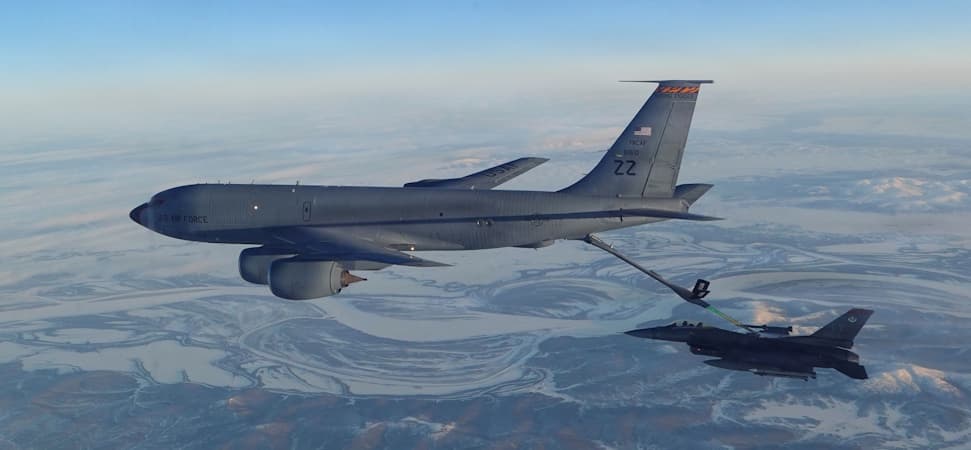 Six U.S. Service Members Killed in Iraq KC-135 Crash (Video)
