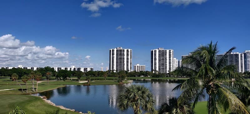 Country Club Estates