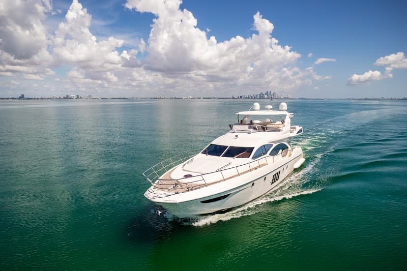 Mare Miami Yacht charter