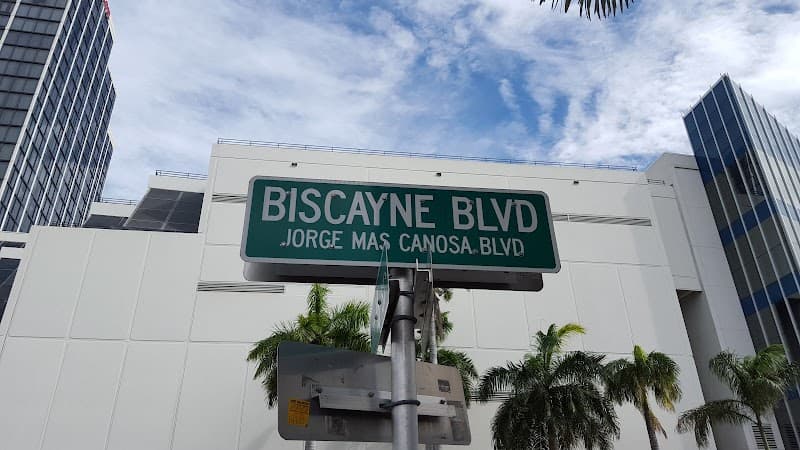 Omni International Mall