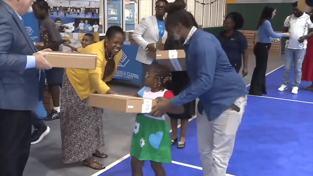 Boys and Girls Club in Lauderhill hands out 175 laptops from AT&T to local students