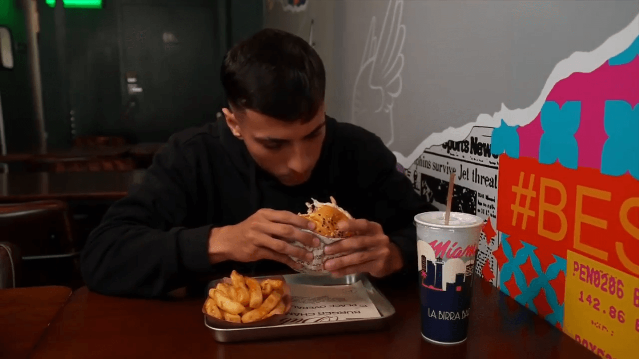 Deco heads to Wynwood for a bite at La Birra Bar following 3rd win at SOBEWFF Burger Bash