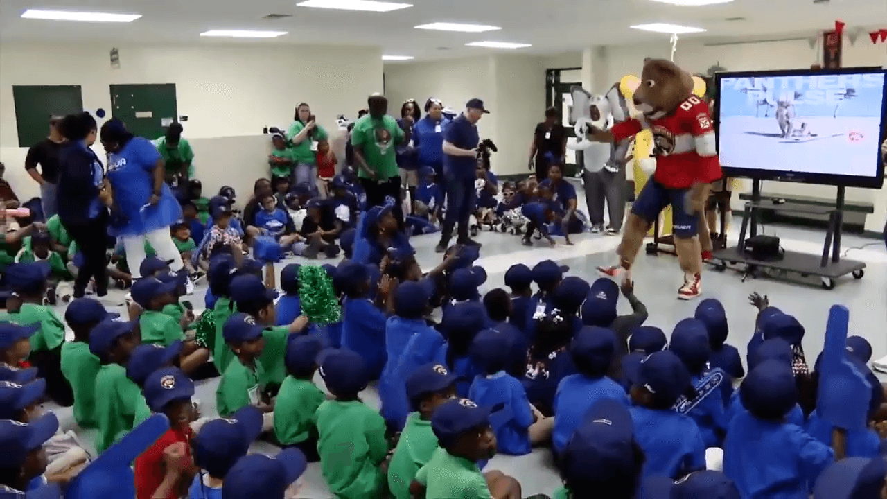 Florida Panthers team up with BCPS to celebrate winners of reading challenge