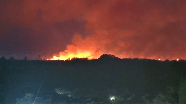 Growing brush fire in Everglades causes road closures; more than 5000 acres burned