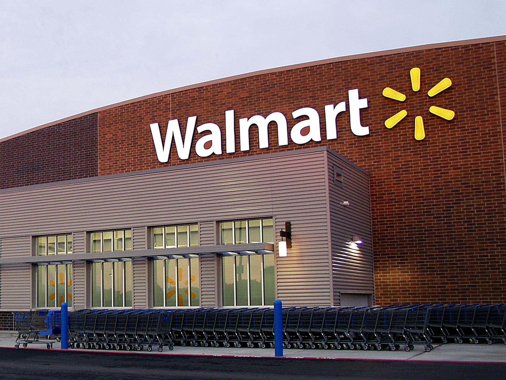 It’s 2026. Why Can’t You Tap to Pay at Walmart?