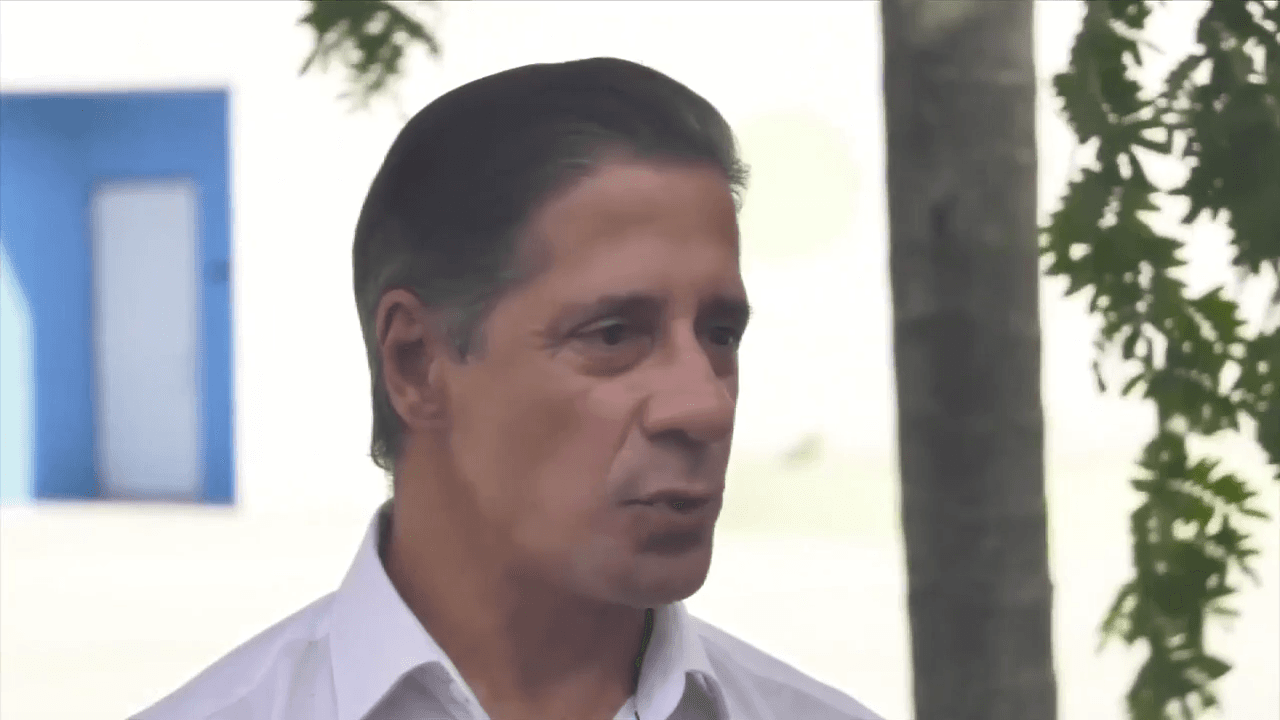 Los Angeles school superintendent Alberto Carvalho placed on paid leave amid federal probe