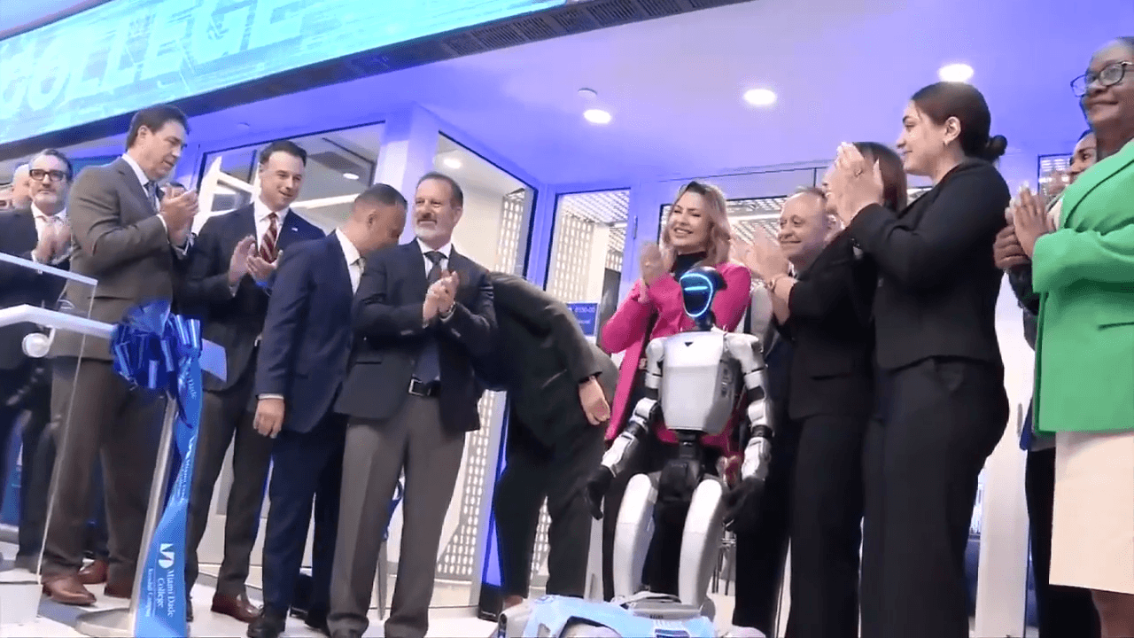 MDC gears up students for the future by opening new innovative hub with robot to help increase AI education