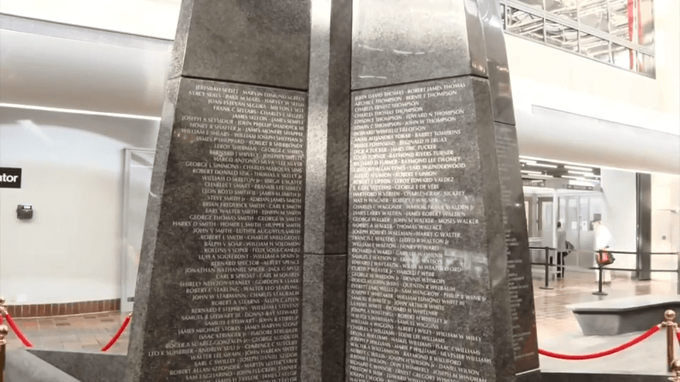 Miami-Dade officials unveil Wall of Heroes Monument dedicated to fallen local US armed forces members