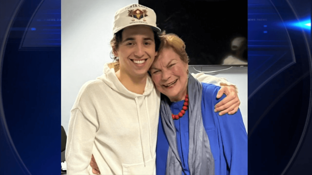 Miami native, ‘Saturday Night Live’ member Marcello Hernández imitates former high school teacher for comedy skit