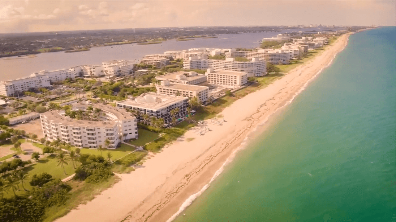 The Palm Beaches brings waterfront dining, hidden beach gems and coastline wildlife to South Florida