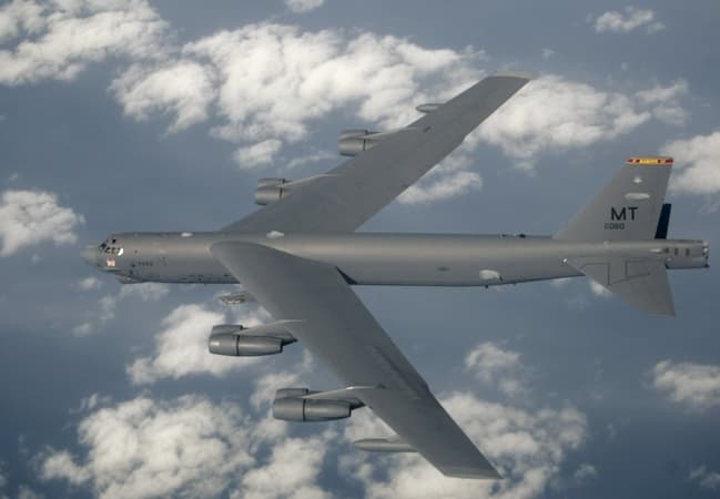 Tragedy in the Mojave: B-52 Bomber Crashes During California Test Flight (Video)