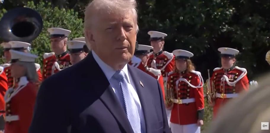 Trump Signals Hardline “Keep the Oil” Stance on Iran During Annual White House Easter Egg Roll (2 – Videos)